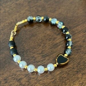 Black Crystal Heart Crackle Glass Bracelet Faux Pearl Bracelet